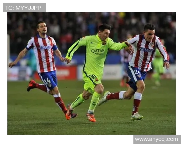 足球明星在赛场上击败对手的精彩瞬间回顾与分析