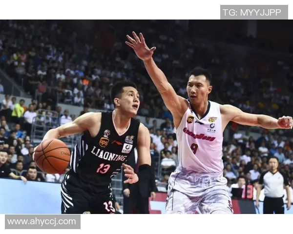 篮球明星莅临中国举办签名会球迷热情高涨期待互动盛宴